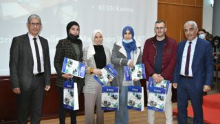Ceremonie de remise des prix aux laureats de l annee universitaire 2020 2021 lundi 21 fevrier 2022087