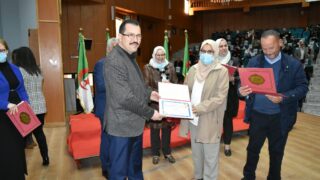 Ceremonie de remise des prix aux laureats de l annee universitaire 2020 2021 lundi 21 fevrier 2022107