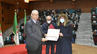 Ceremonie de remise des prix aux laureats de l annee universitaire 2020 2021 lundi 21 fevrier 2022120