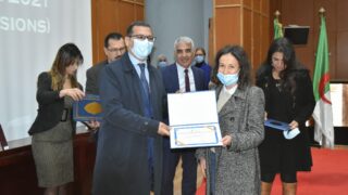 Ceremonie de remise des prix aux laureats de l annee universitaire 2020 2021 lundi 21 fevrier 2022125