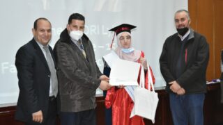 Ceremonie de remise des prix aux laureats de l annee universitaire 2020 2021 lundi 21 fevrier 2022225