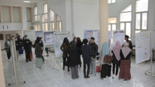 Presentation de posters etudiants M2 Biologie physico chimique FSNV 27 fevrier 2022 41