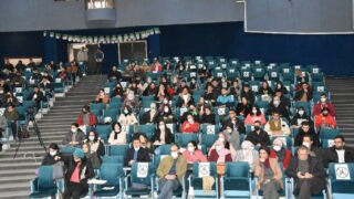 Conference animee par M ALLAG Sabri sous le theme 101 projets d architecture en Algerie le 06 03 202213