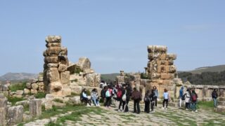 Sortie pedagogique a DJEMILA au profit des etudiants d architecture 24 mars 2022 0001