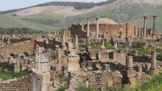 Sortie pedagogique a DJEMILA au profit des etudiants d architecture 24 mars 2022 0275