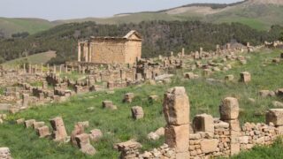 Sortie pedagogique a DJEMILA au profit des etudiants d architecture 24 mars 2022 0321