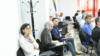 la 8 ème réunion des partenaires du consortium ESAGOV. 63 lancement de latelier sur le pilotage du projet d etablissement et la 8eme reunion des partenaires du consortium ESAGOV du 07 a 1