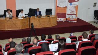 la 8 ème réunion des partenaires du consortium ESAGOV. 25 lancement de latelier sur le pilotage du projet d etablissement et la 8eme reunion des partenaires du consortium ESAGOV du 07 a 132