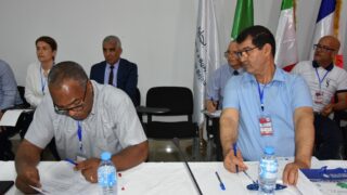 la 8 ème réunion des partenaires du consortium ESAGOV. 194 lancement de latelier sur le pilotage du projet d etablissement et la 8eme reunion des partenaires du consortium ESAGOV du 07 a 202