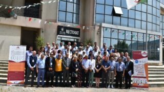 la 8 ème réunion des partenaires du consortium ESAGOV. 325 lancement de latelier sur le pilotage du projet d etablissement et la 8eme reunion des partenaires du consortium ESAGOV du 07 a 248