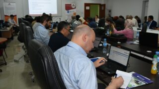 la 8 ème réunion des partenaires du consortium ESAGOV. 306 lancement de latelier sur le pilotage du projet d etablissement et la 8eme reunion des partenaires du consortium ESAGOV du 07 a 332