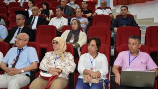 la 8 ème réunion des partenaires du consortium ESAGOV. 4 lancement de latelier sur le pilotage du projet d etablissement et la 8eme reunion des partenaires du consortium ESAGOV du 07 a 52