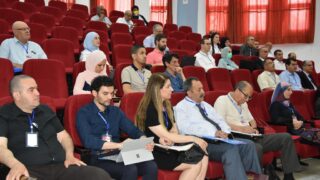 la 8 ème réunion des partenaires du consortium ESAGOV. 42 lancement de latelier sur le pilotage du projet d etablissement et la 8eme reunion des partenaires du consortium ESAGOV du 07 a 77