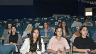 Conference animee par M KHALED Slimane Faculte de Technologie departement d Architecture 06 10 202222