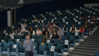 Conference animee par M KHALED Slimane Faculte de Technologie departement d Architecture 06 10 202294