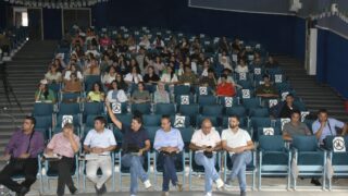 Conference animee par M Mohamed Larbi MERHOUM faculte de technologie departement d architecture 13 10 202257 1