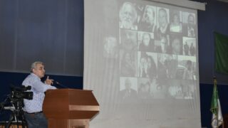 Conference animee par M Mohamed Larbi MERHOUM faculte de technologie departement d architecture 13 10 202289 1