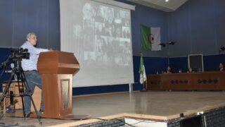 Conference animee par M Mohamed Larbi MERHOUM faculte de technologie departement d architecture 13 10 202290 1