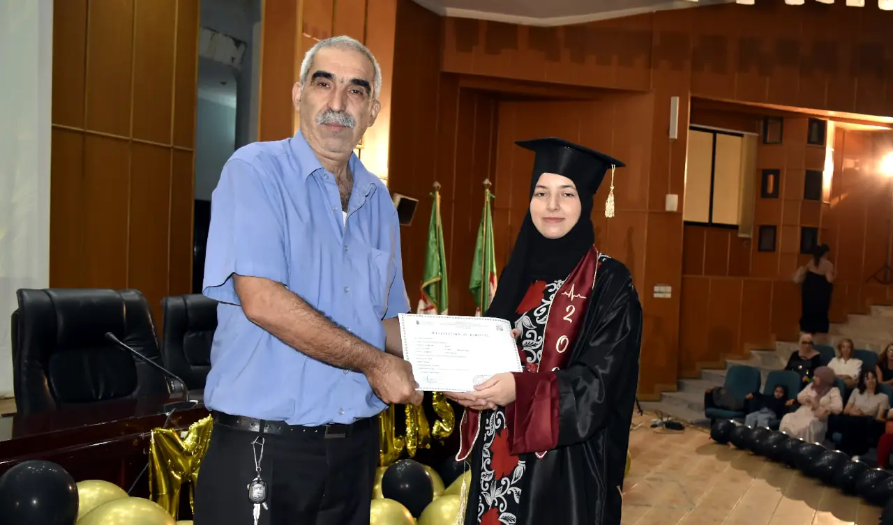 Cérémonie de remise des prix aux lauréats des docteurs en médecine de l’année universitaire (promotion 2015-2022)