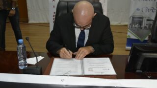 Signature de convention de partenariat entre l universite de Bejaia et le Haut Commissariat a l Amazighit 21 09 202289