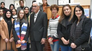 Séance Posters Présenté par les Étudiants Master 2 du Département BPC. 87 Seance posters presente par les etudiants master 2 du departement BPC dans le cadre du module d analyses d articles anglais sci 109