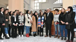 Séance Posters Présenté par les Étudiants Master 2 du Département BPC. 92 Seance posters presente par les etudiants master 2 du departement BPC dans le cadre du module d analyses d articles anglais sci 116