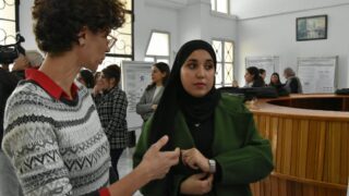 Séance Posters Présenté par les Étudiants Master 2 du Département BPC. 37 Seance posters presente par les etudiants master 2 du departement BPC dans le cadre du module d analyses d articles anglais sci 34