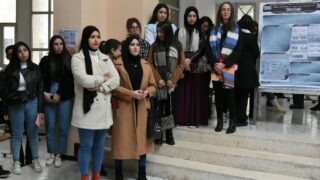 Séance Posters Présenté par les Étudiants Master 2 du Département BPC. 55 Seance posters presente par les etudiants master 2 du departement BPC dans le cadre du module d analyses d articles anglais sci 70