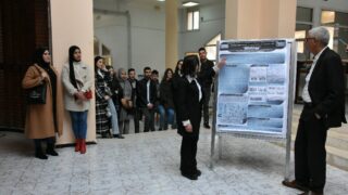 Séance Posters Présenté par les Étudiants Master 2 du Département BPC. 68 Seance posters presente par les etudiants master 2 du departement BPC dans le cadre du module d analyses d articles anglais sci 88