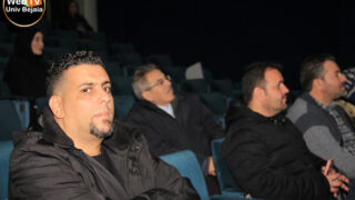 Photos de Mme. SARAOUI ATTAR Selma du département d'architecture, lors de sa présentation d'un cours en ligne en anglais via google meet. 10 MG 0884