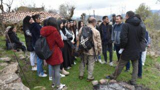 Sortie pedagogique au site patrimoniale Ibarissen au profit des etudiants du palier licence 1 Architecture le 07 mars 2023124 1