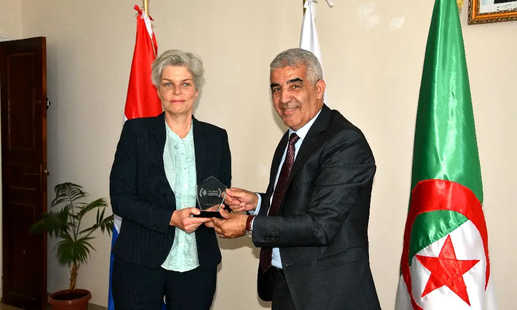 Visite de l'ambassadrice du royaume des Pays-Bas Mme Janna van de Velde à l' université A. MIRA Bejaia