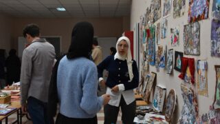 Célébration de la journée nationale de l’étudiant. 85 Celebration de la journee national de letudiant par le departement d architecture jeudi 18mai au campus d El kseur.090 1