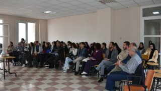 Célébration de la journée nationale de l’étudiant. 89 Celebration de la journee national de letudiant par le departement d architecture jeudi 18mai au campus d El kseur.094 1