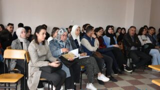 Célébration de la journée nationale de l’étudiant. 92 Celebration de la journee national de letudiant par le departement d architecture jeudi 18mai au campus d El kseur.097 1