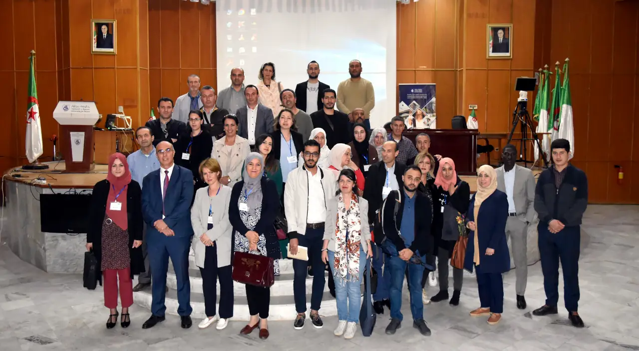 Colloque national sous le thème : " PME, startups et diversification économique hors hydrocarbures en Algérie : Stratégies et facteurs d'expansion"