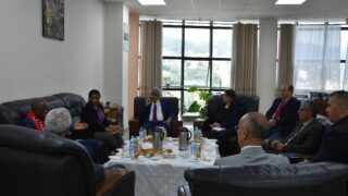 Visite de son excellence l’ambassadeur de la république du Mozambique en Algérie 4 Visite de son excellence lambassadeur de la republique du Mozambique en Algeri M CARVALH MUARIA a luniversite de Abderrahmane