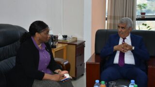 Visite de son excellence l’ambassadeur de la république du Mozambique en Algérie 31 Visite de son excellence lambassadeur de la republique du Mozambique en Algeri M CARVALH MUARIA a luniversite de Abderrahmane 31