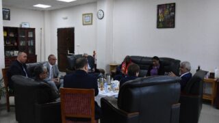 Visite de son excellence l’ambassadeur de la république du Mozambique en Algérie 39 Visite de son excellence lambassadeur de la republique du Mozambique en Algeri M CARVALH MUARIA a luniversite de Abderrahmane 39