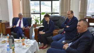 Visite de son excellence l’ambassadeur de la république du Mozambique en Algérie 70 Visite de son excellence lambassadeur de la republique du Mozambique en Algeri M CARVALH MUARIA a luniversite de Abderrahmane 70