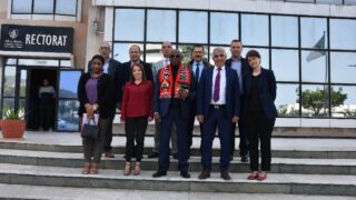 Visite de son excellence l’ambassadeur de la république du Mozambique en Algérie 83 Visite de son excellence lambassadeur de la republique du Mozambique en Algeri M CARVALH MUARIA a luniversite de Abderrahmane 83