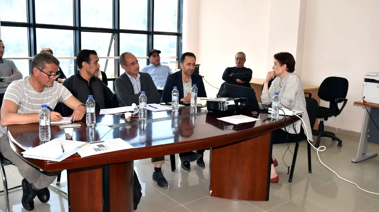 Atelier consacré à la visibilité, l'attractivité de l'université et son rayonnement à l'international, dans le cadre des assises sur l'enseignement supérieur et sa modernisation