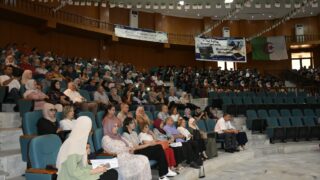 Cérémonie de remise des prix aux lauréats des docteurs en médecine de l’année universitaire (promotion 2015-2022) 13 DSC0832