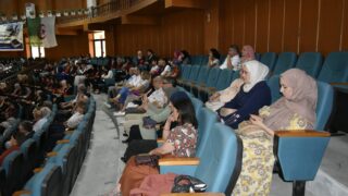 Cérémonie de remise des prix aux lauréats des docteurs en médecine de l’année universitaire (promotion 2015-2022) 42 DSC0861