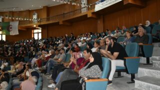 Cérémonie de remise des prix aux lauréats des docteurs en médecine de l’année universitaire (promotion 2015-2022) 45 DSC0864
