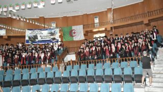 Cérémonie de remise des prix aux lauréats des docteurs en médecine de l’année universitaire (promotion 2015-2022) 53 DSC0873