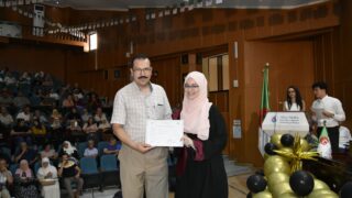Cérémonie de remise des prix aux lauréats des docteurs en médecine de l’année universitaire (promotion 2015-2022) 76 DSC0898