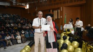 Cérémonie de remise des prix aux lauréats des docteurs en médecine de l’année universitaire (promotion 2015-2022) 94 DSC0916
