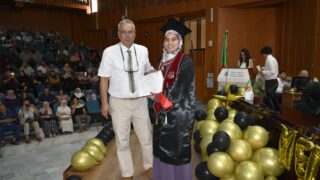 Cérémonie de remise des prix aux lauréats des docteurs en médecine de l’année universitaire (promotion 2015-2022) 98 DSC0920