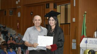 Cérémonie de remise des prix aux lauréats des docteurs en médecine de l’année universitaire (promotion 2015-2022) 111 DSC0935